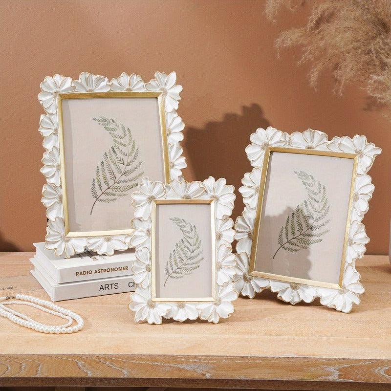 1pc White Resin Photo Frame with 3D Realistic Daisy Flower - Vertical\u002FHorizontal Square Picture Frame, Contemporary Tabletop or Wall-Mountable Display for home, desk, for bokeh-creating picture Framing (Compatible with Smartphones\u002FCameras)