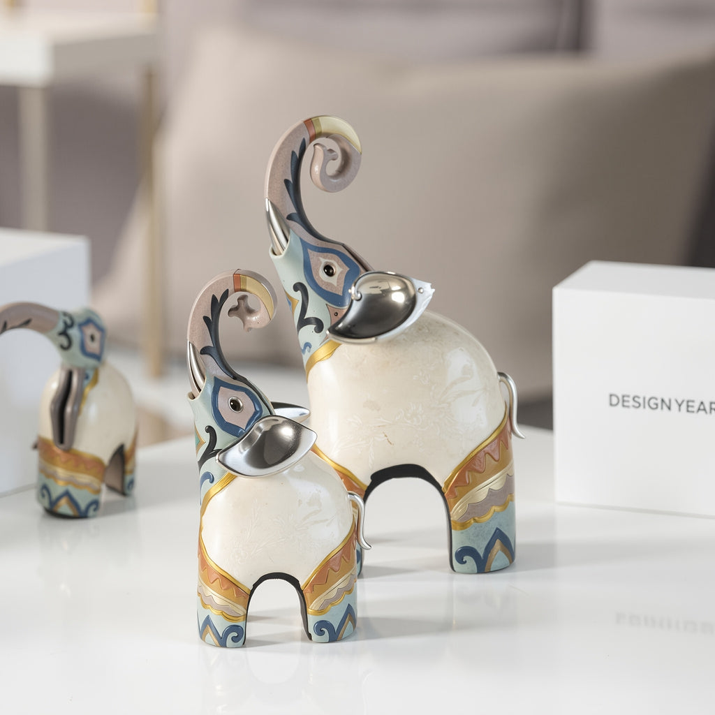 A pair of shell elephant decorations, good luck elephant statue home statue, resin+natural shell handmade elephant, home atmosphere decoration, suitable for offices, living rooms, bedrooms, entrances, gifts for elephant enthusiasts